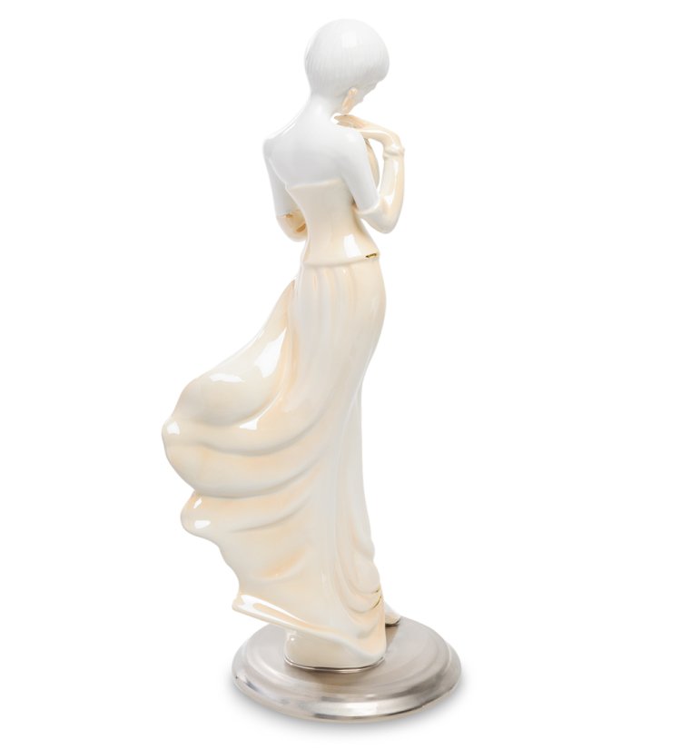 Статуэтка из керамики Леди Романтик Ahura, фотография со спины