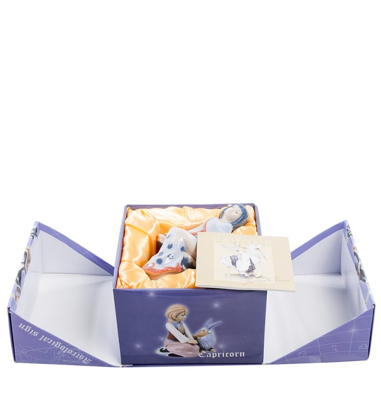 Фигурка из фарфора Знак зодиака Весы Pavone JP-25/10, фотография в упаковке