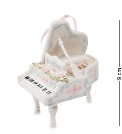 Статуэтка из керамики Рояль