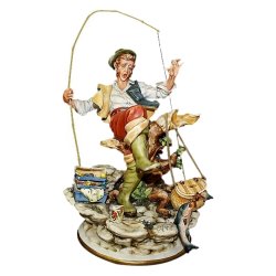 Статуэтка из фарфора Рыбак