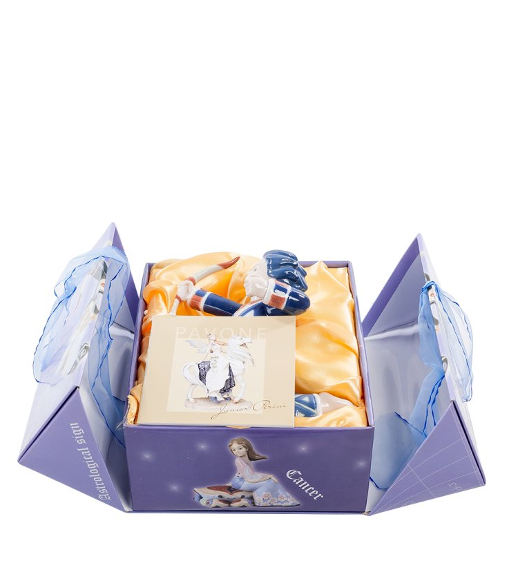 Фигурка из фарфора Знак зодиака Стрелец Pavone JP-25/12, фотография в упаковке