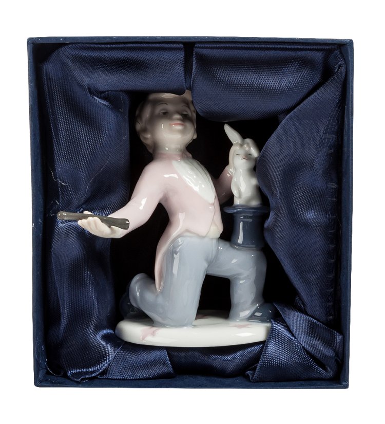 Статуэтка из фарфора Артист цирка Pavone JP-19/16, фотография в упаковке