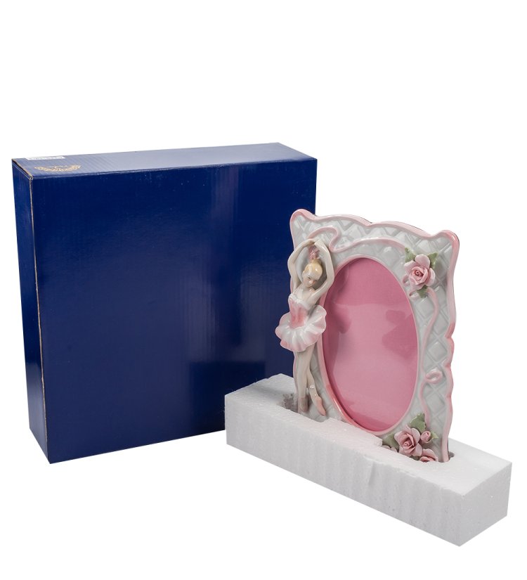 Фоторамка из фарфора Балерина Pavone CMS-19/ 3, фотография в упаковке