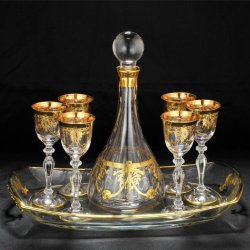 Набор для водки: 6 рюмок, графин, зеркальный поднос