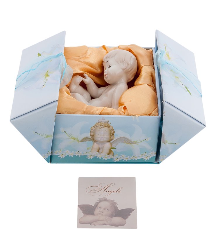 Статуэтка из фарфора Игривый мальчик Ангелочек Pavone JP-33/ 3, фотография в упаковке