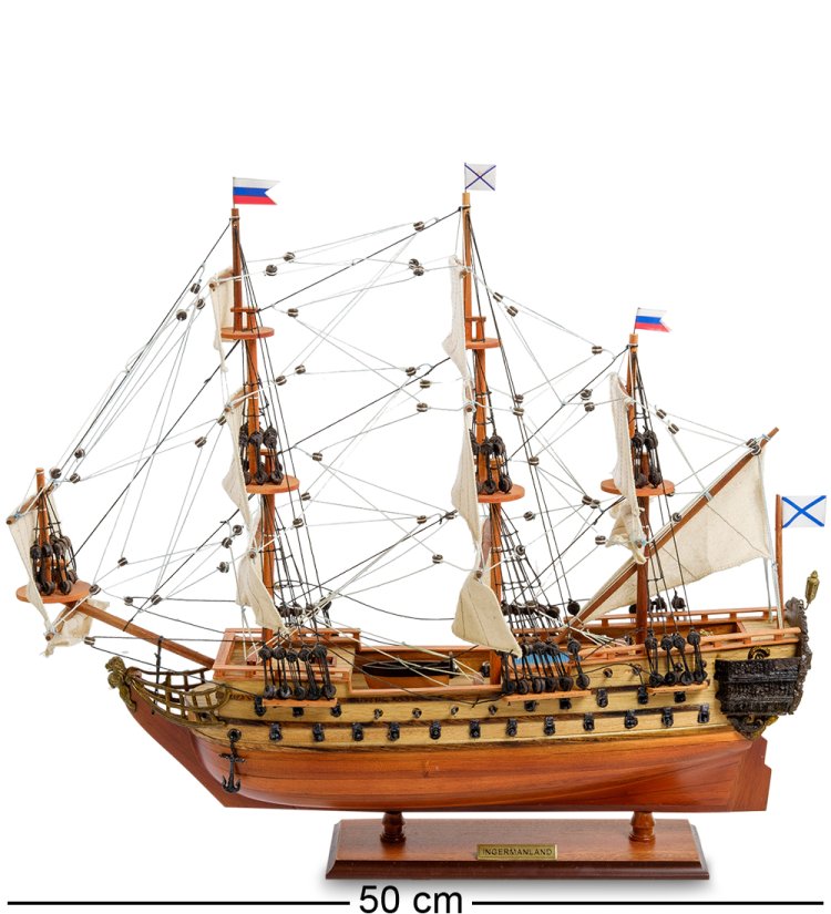 Модель корабля Ингерманланд, вид сбоку
