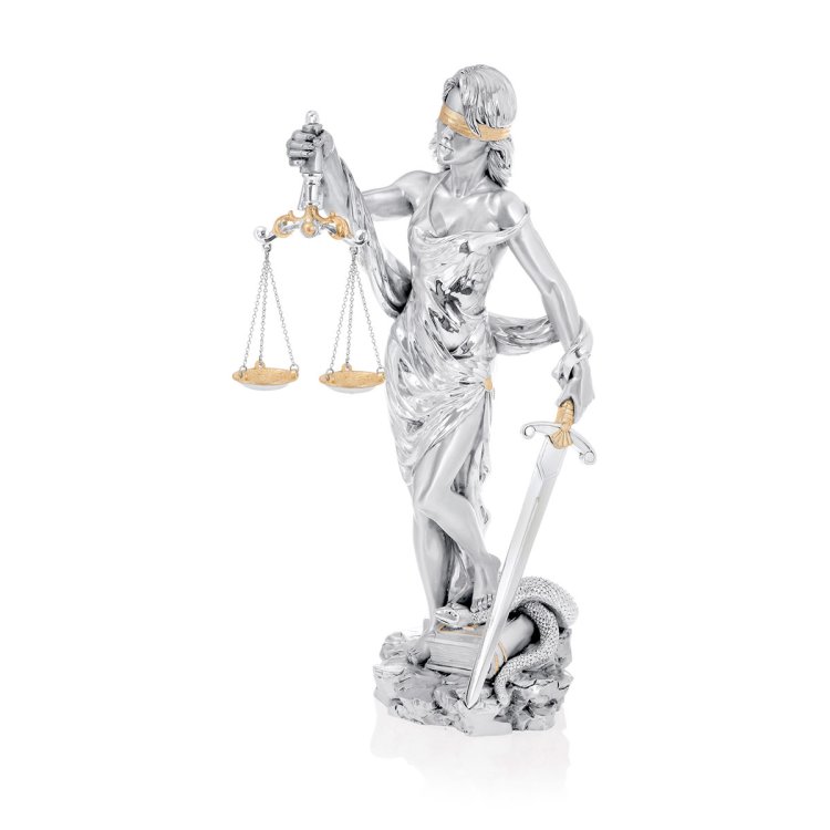 Статуэтка Фемида