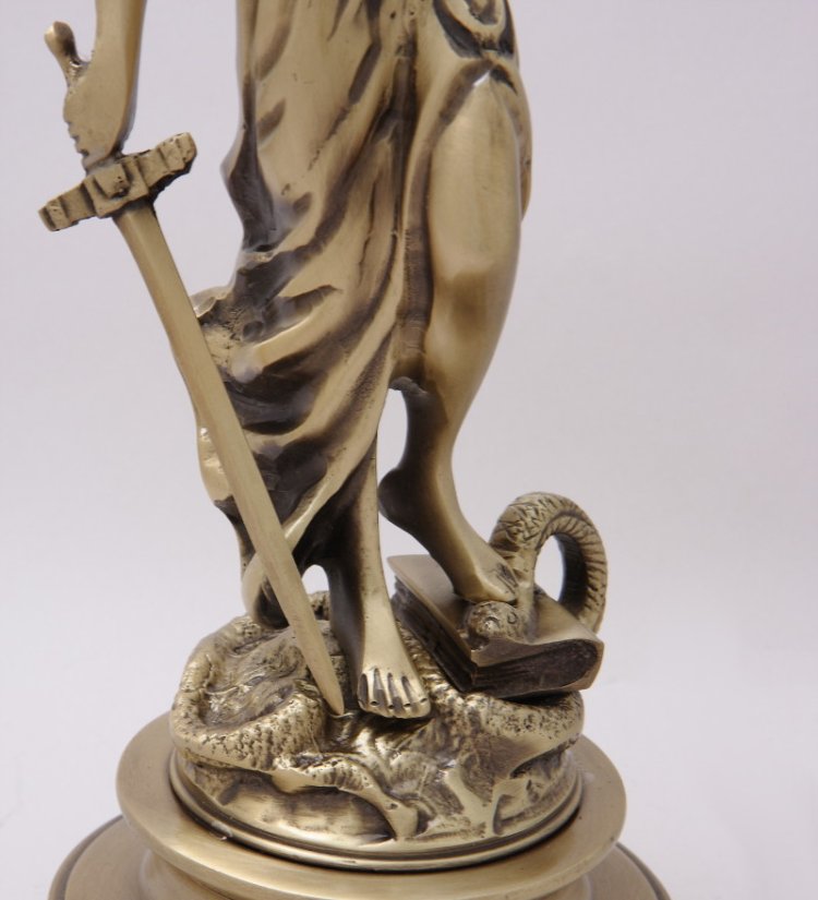 Статуэтка из бронзы Фемида Bello De Bronze BP-18029-A, вид нижней части