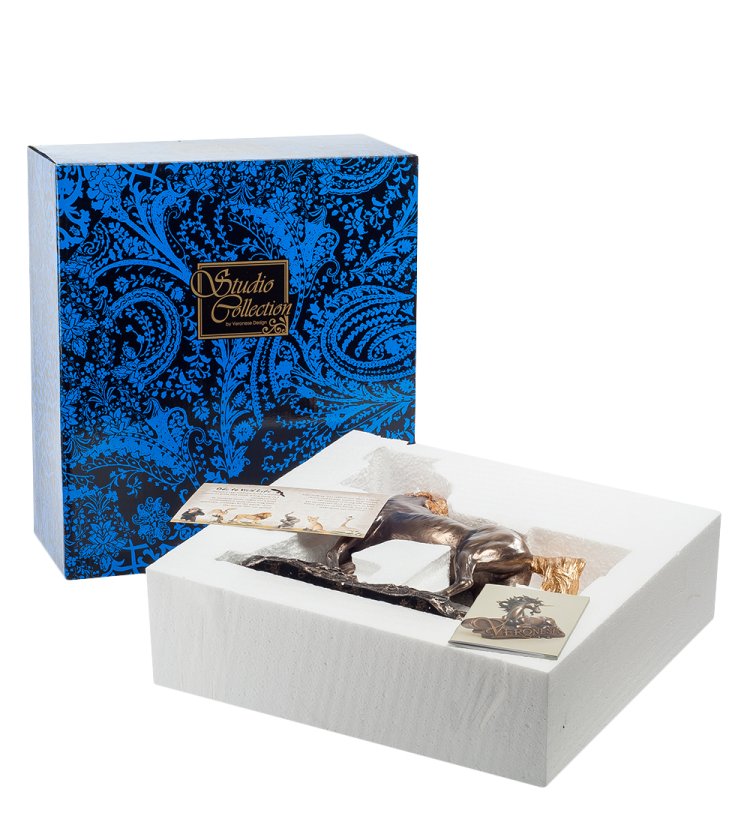 Статуэтка Статный жеребец Veronese WS-694/ 2 , упаковочный вид