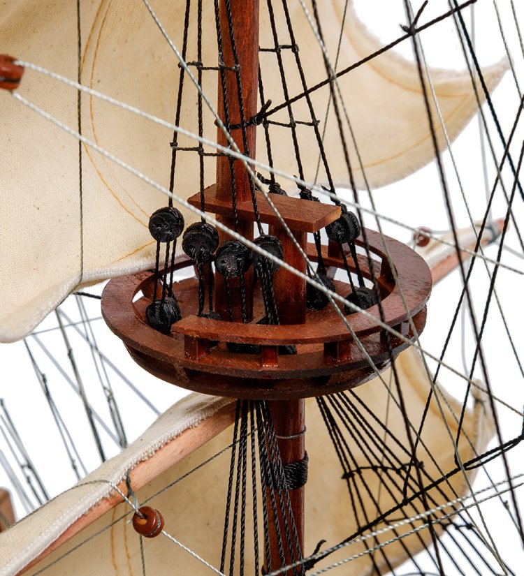 Модель британского корабля Sovereign of the seas 1637 г. фото мачты