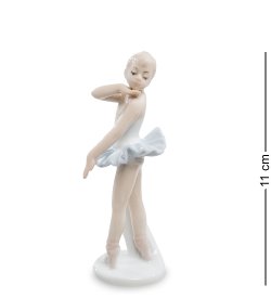 Статуэтка из фарфора Девочка Балерина в танце