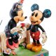 Статуэтка Микки и Минни Маус - Романтика Disney Traditions, вид со стороны