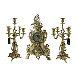 Каминные часы из бронзы Венера с канделябрами