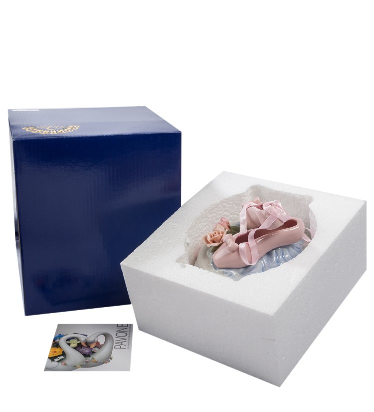 Музыкальная статуэтка из керамики Балетки Pavone CMS-19/ 9, фотография в коробке