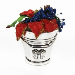 Скульптура Маленькая Ведерко с красными листьями