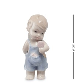 Статуэтка из фарфора Ангелочек Мальчик с леденцом