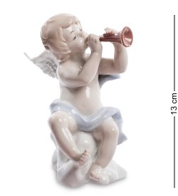 Статуэтка из фарфора Ангелочек музыкант с дудочкой