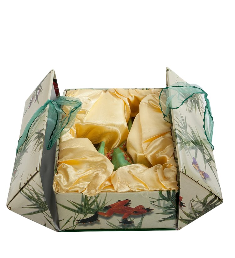 Фигурка из фарфора Бразильская Лягушка Pavone JP-32/ 5, упаковочный вид