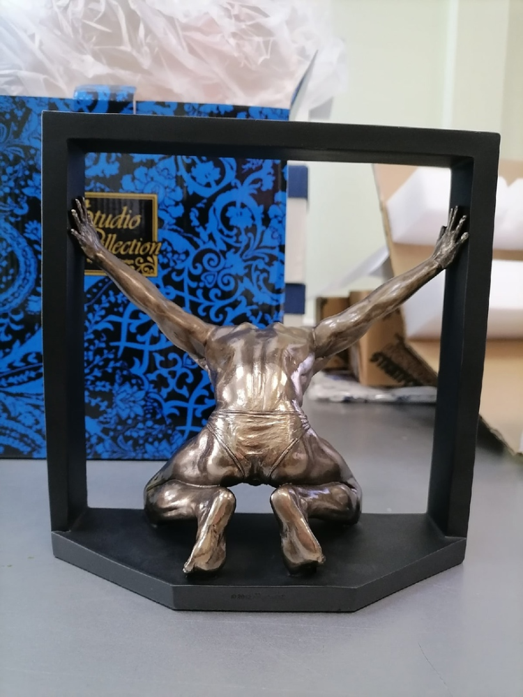 Статуэтка Атлет Veronese WS-147, фото со склада оборотная сторона