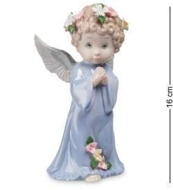 Статуэтка из фарфора Ангелочек мальчик в голубом
