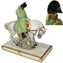 Статуэтка из фарфора Наполеон - побеждённый