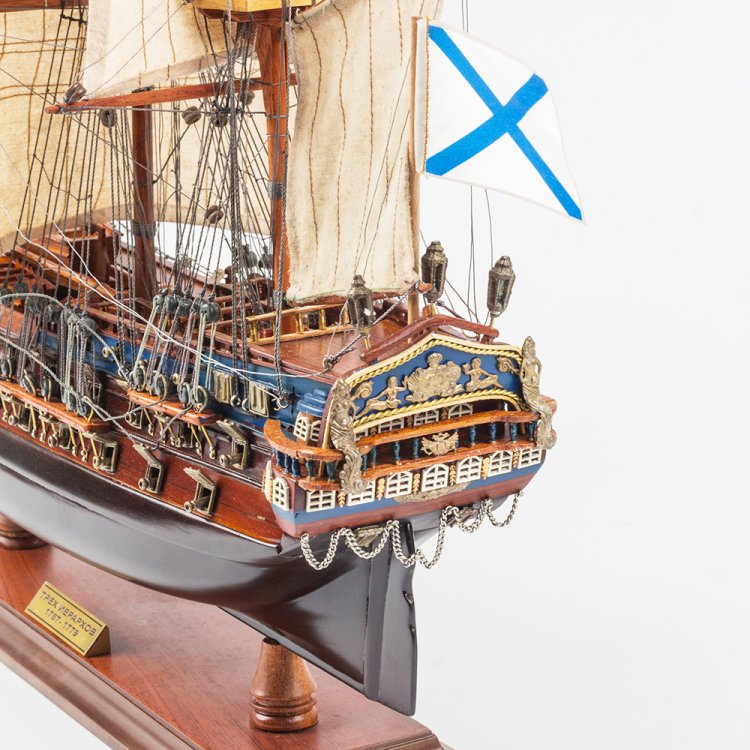 Модель корабля Трех Иерархов