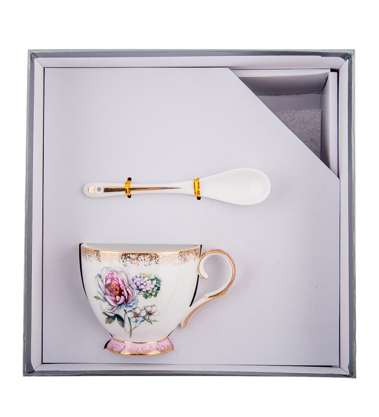 Чайная пара из фарфора Цветок Неаполя, розовая Pavone JK-126, фотография в упаковке