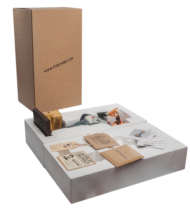 Статуэтка Сомелье ценящий вино - The Wine Taster Forchino FO-85528, упаковочный вид