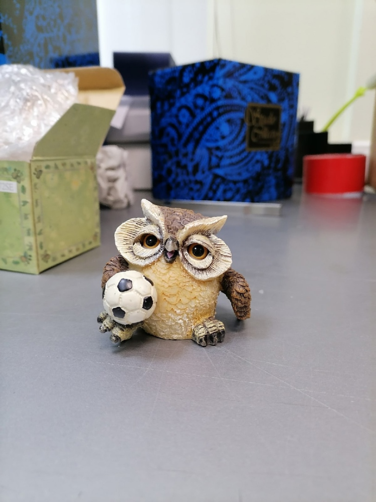Маленькая Фигурка Сова - Футболист Sealmark OL-6472-SE, фото со склада
