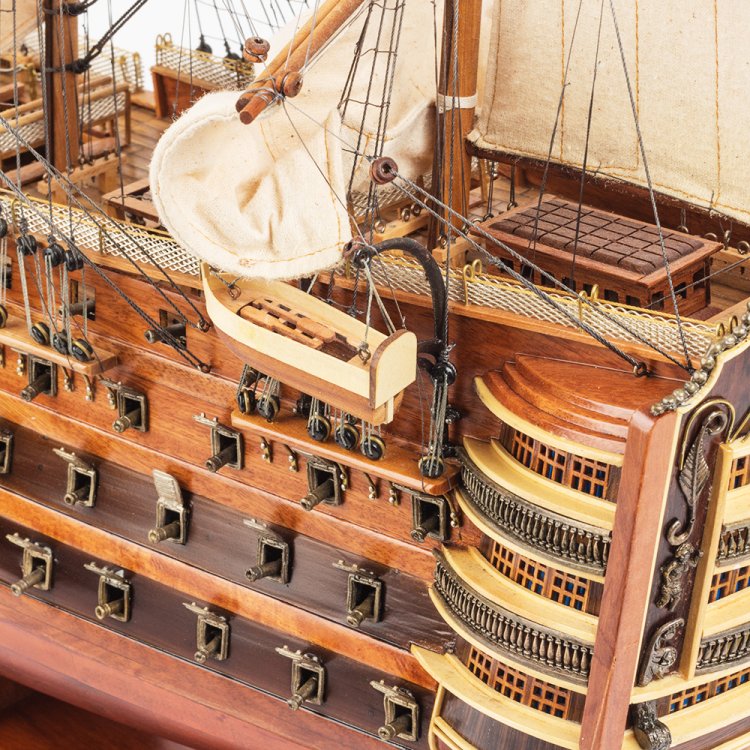 Модель корабля Victory (Виктори) с медным дном