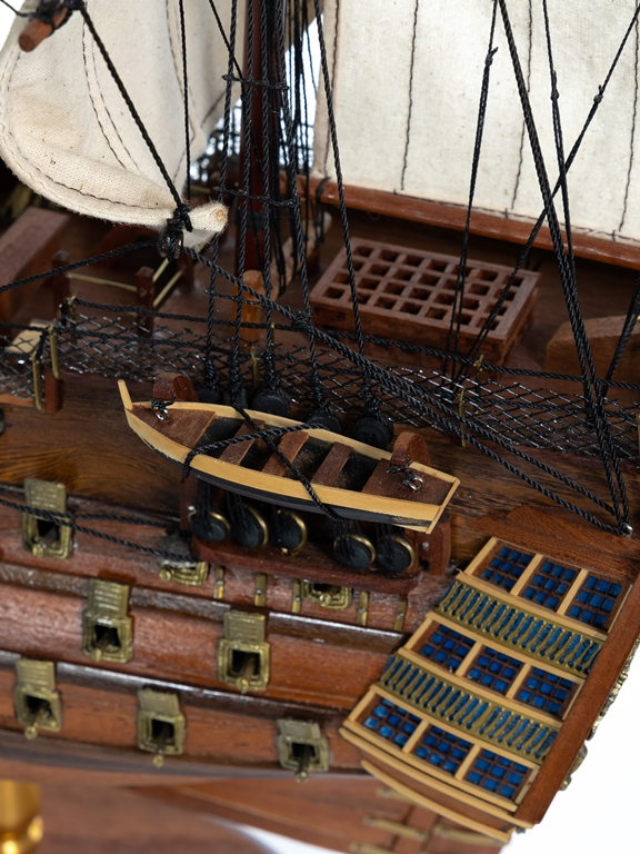 Модель парусного корабля HMS Victory (Виктори) HQ-03, детали палубы