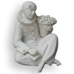 Статуэтка из фарфора Сидящий Пьеро